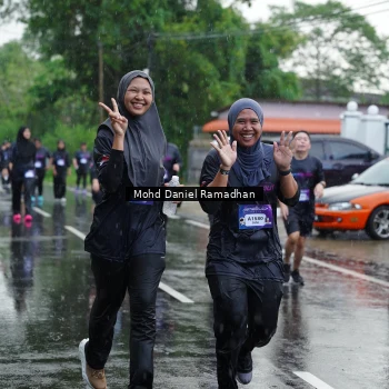 Runner Photo 2240014
