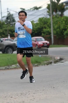 Runner Photo 2240072