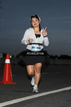 Runner Photo 2240103
