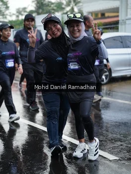 Runner Photo 2240237