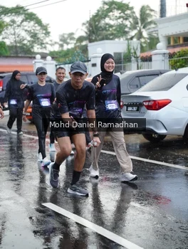 Runner Photo 2240354