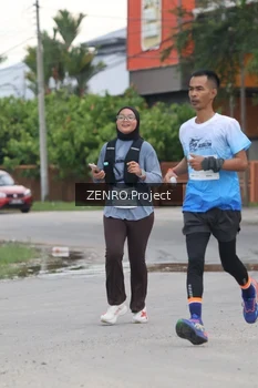 Runner Photo 2240481