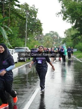 Runner Photo 2240595