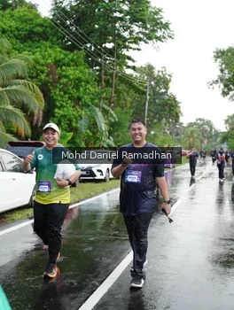 Runner Photo 2240658