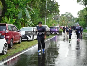 Runner Photo 2240715
