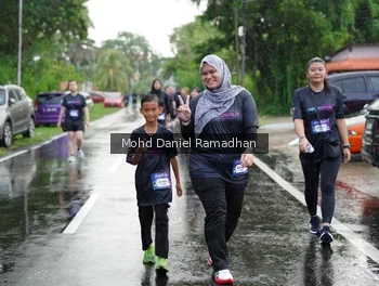 Runner Photo 2240759