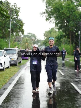 Runner Photo 2240829