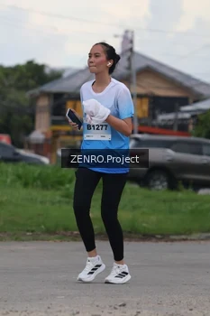 Runner Photo 2240999