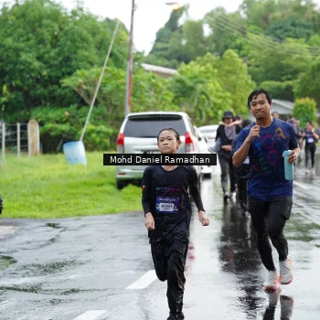 Runner Photo 2241034