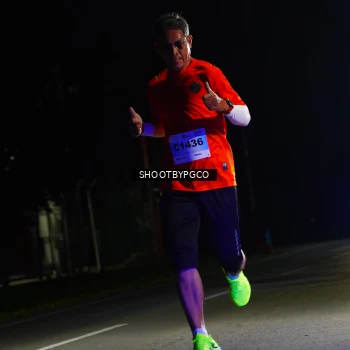 Runner Photo 2241243