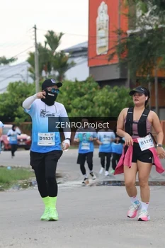 Runner Photo 2241295