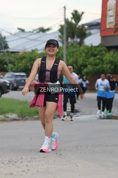 Runner Photo 2241365