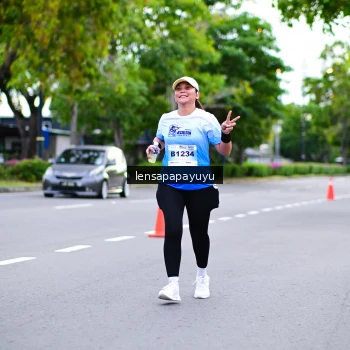 Runner Photo 2241416