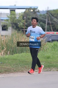 Runner Photo 2241840