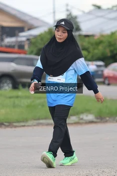 Runner Photo 2241971