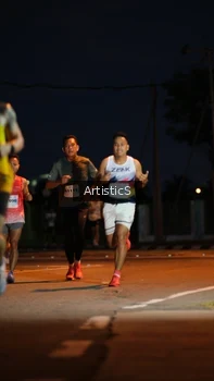 Runner Photo 2242002
