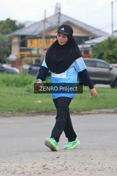 Runner Photo 2242074