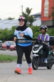 Runner Photo 2242317