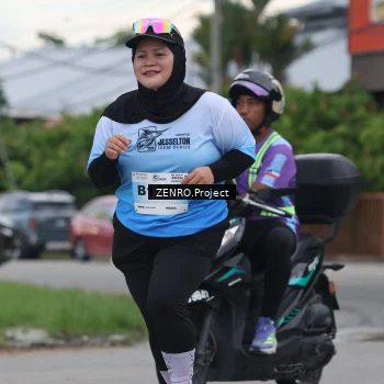 Runner Photo 2242406