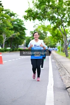 Runner Photo 2242489