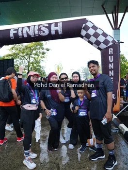 Runner Photo 2242498
