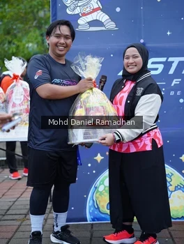 Runner Photo 2242603