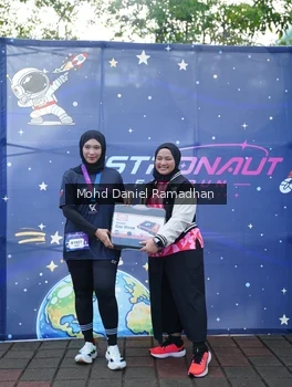 Runner Photo 2242630