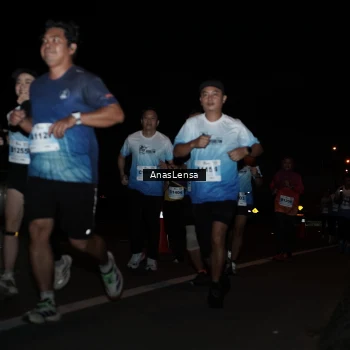 Runner Photo 2242712