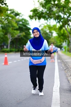 Runner Photo 2242761