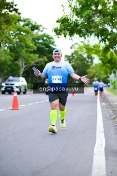 Runner Photo 2242828