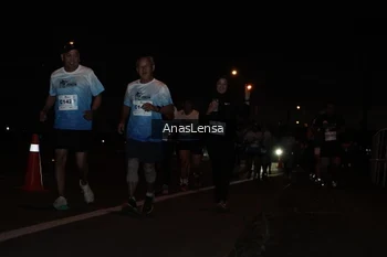 Runner Photo 2242838