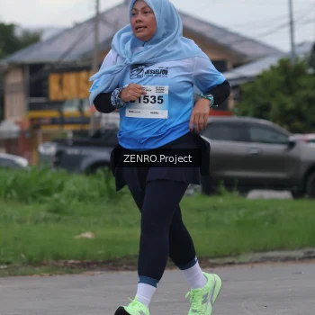 Runner Photo 2242887
