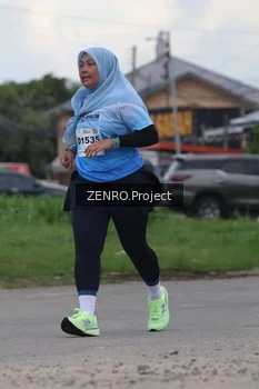 Runner Photo 2242970