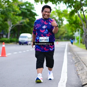 Runner Photo 2243197