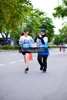 Runner Photo 2243409