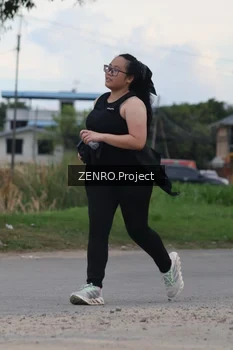 Runner Photo 2243419