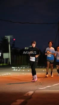 Runner Photo 2243510