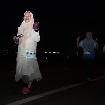 Runner Photo 2243678