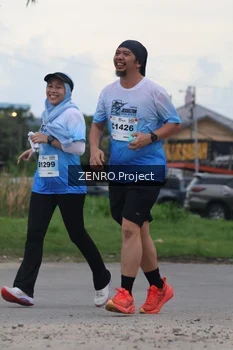 Runner Photo 2243805