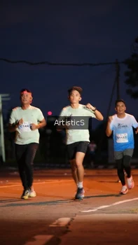 Runner Photo 2243813