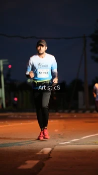 Runner Photo 2243920