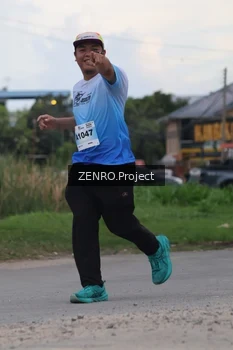 Runner Photo 2243999