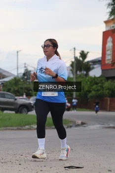 Runner Photo 2244130