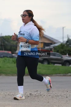 Runner Photo 2244205