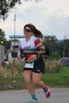 Runner Photo 2244618