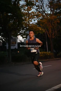 Runner Photo 2244776