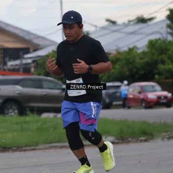 Runner Photo 2244779