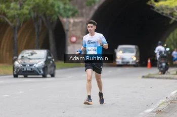 Runner Photo 2244854