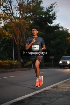 Runner Photo 2244863