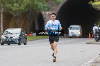 Runner Photo 2244865